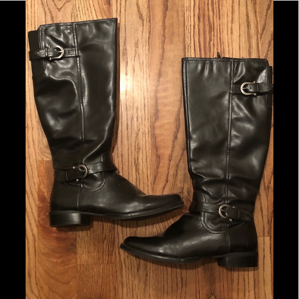 Bass Black Farrah Boots